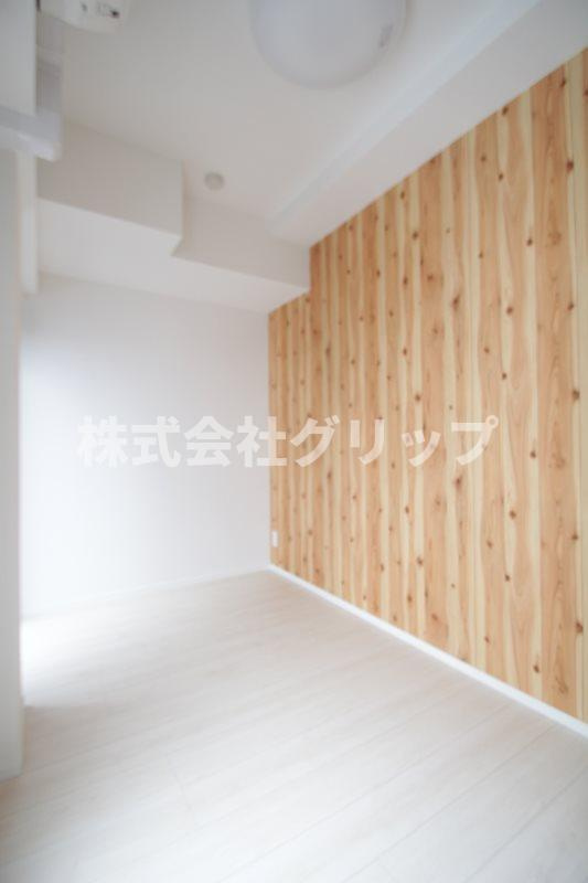 ベルシード横濱WESTの洋室