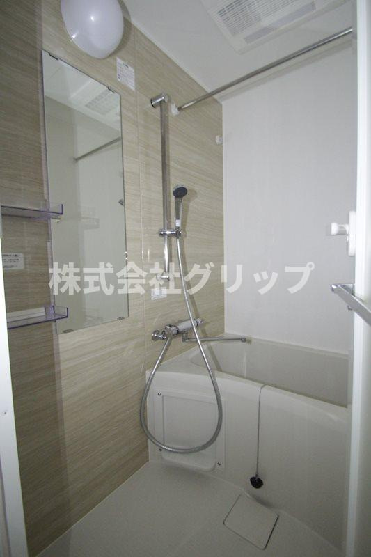 ベルシード横濱WESTの浴室