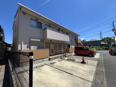 【駐車場】 | ミナーレ | 車をお持ちの方に嬉しい駐車場付きの物件です