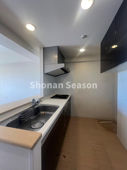 【キッチン】 | キッチンはリビングを見渡せる対面式◎
お料理しながら会話も楽しめますよ♪