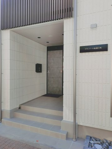 【エントランス】 | ヴランドール船橋本町 | きれいなエントランスです