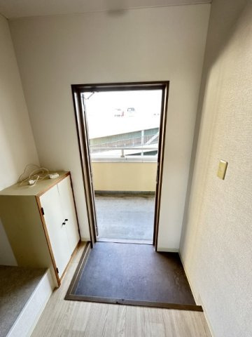 フロンティア21の玄関|玄関です