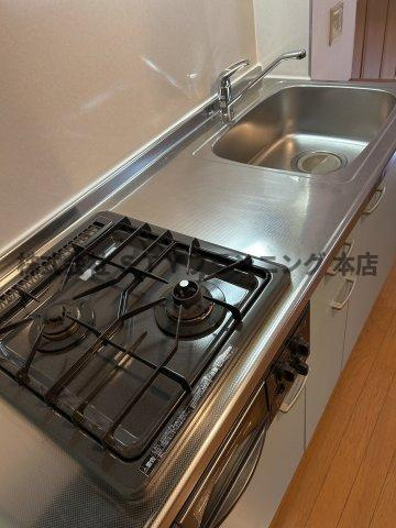 仲介手数料０円！HIRO尾頭橋のキッチン