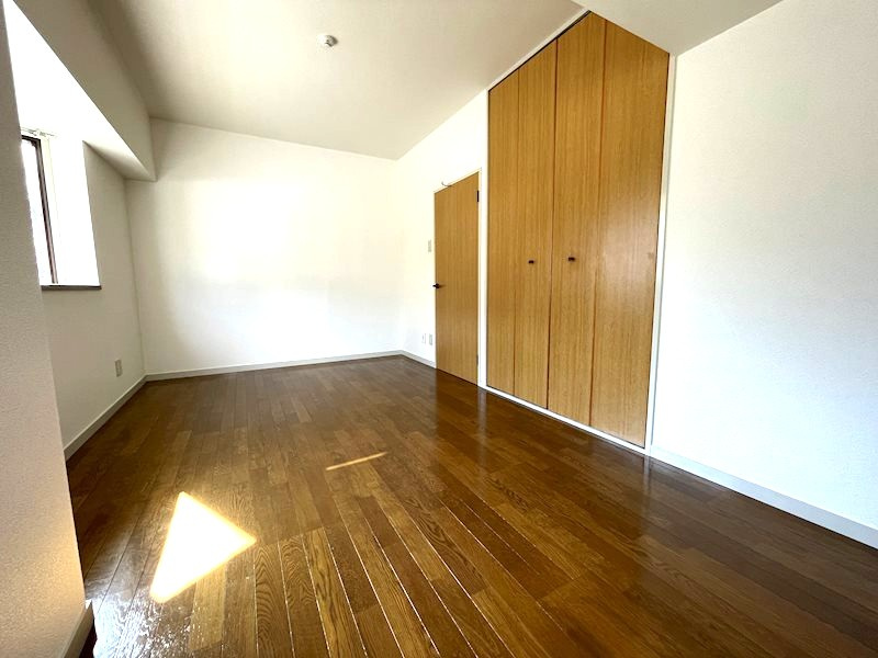 ドリームコートの洋室