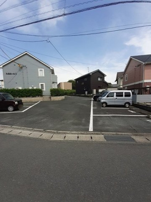 【駐車場】 | ルミエールⅠ