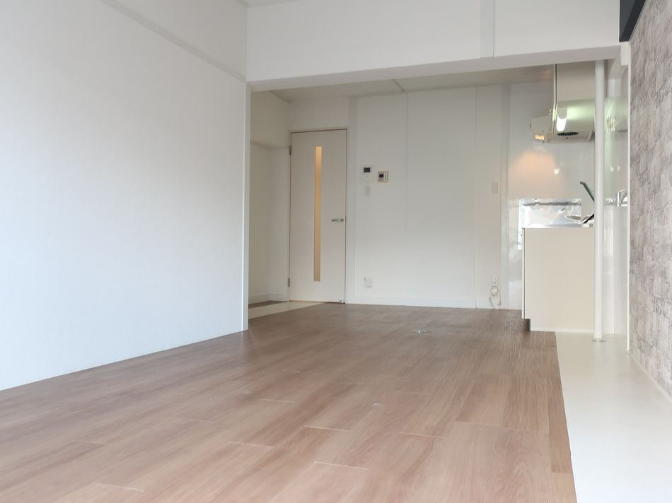 久留米市原古賀町の賃貸マンションの洋室