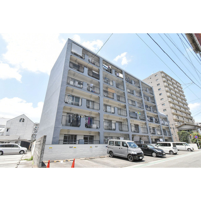 久留米市原古賀町の賃貸マンションの外観|外観もきれいです