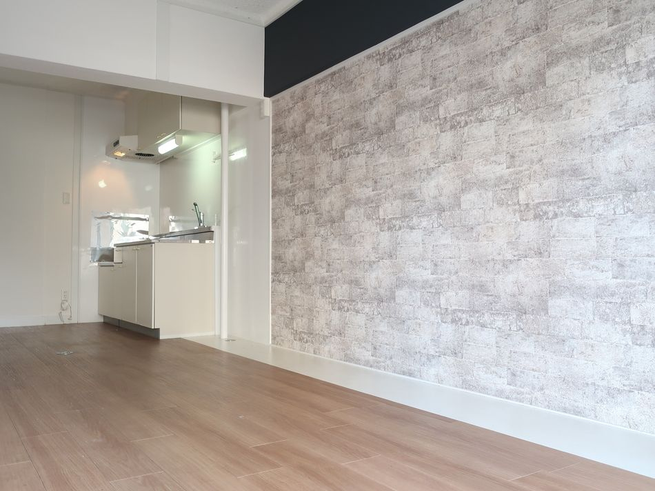 久留米市原古賀町の賃貸マンションの居間・リビング|使いやすいリビングです