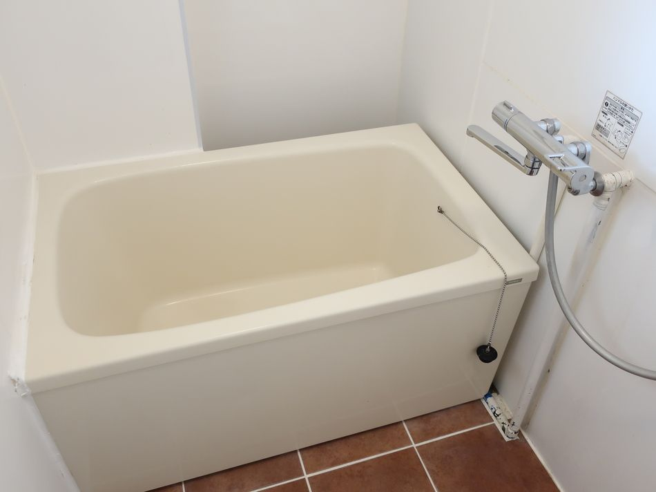 久留米市原古賀町の賃貸マンションの浴室|ゆったり過ごせるお風呂です