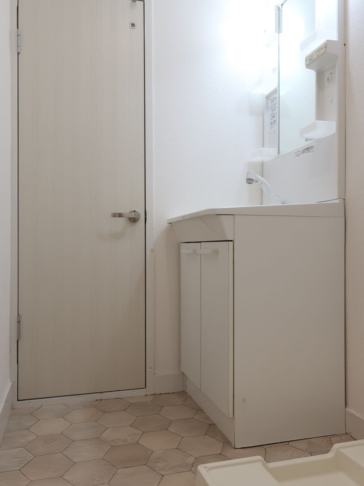 久留米市原古賀町の賃貸マンションの洗面所|使いやすい洗面所です