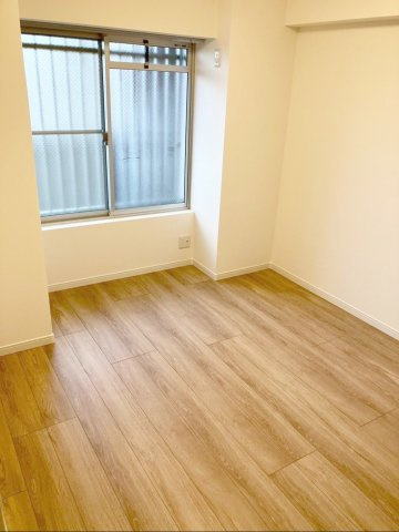 東峰マンション長者原の洋室|約6.1帖の洋室です！