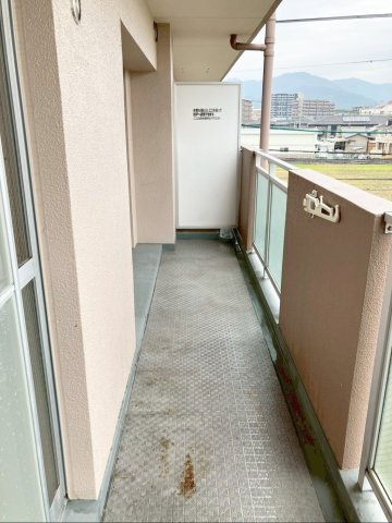 東峰マンション長者原のバルコニー|南面バルコニーのため、晴れの日は日当たり良好です！