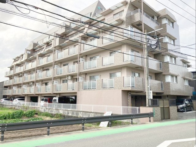 東峰マンション長者原の外観|糟屋郡粕屋町長者原西２丁目のマンションです！
