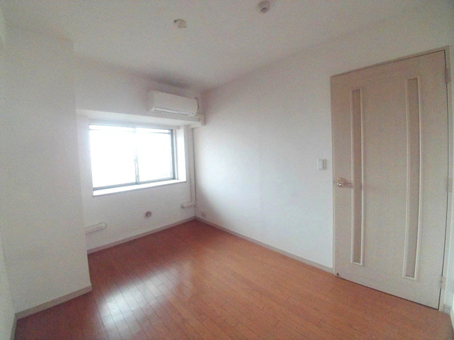 【寝室】 | アールヴェール文京白山 | 6帖洋室※同物件別住戸の写真を参考に掲載しております。