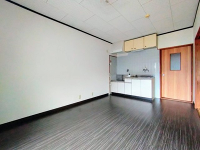 【居間・リビング】 | 池原ハイツ