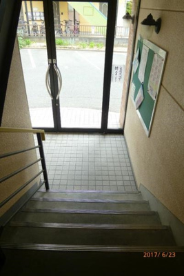 【エントランス】 | コージーコーナー223 | ゆとりのあるエントランスです