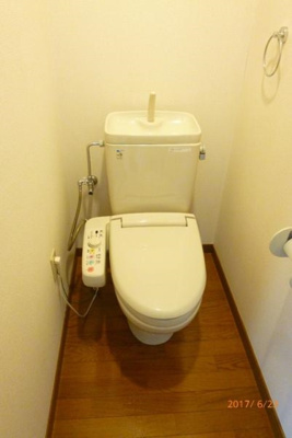 【トイレ】 | コージーコーナー223 | 清潔感のあるトイレです