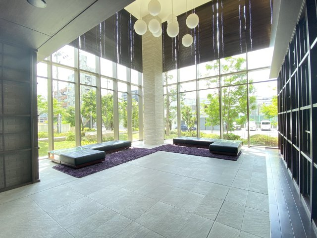 阿波座ライズタワーズ フラッグ46（OMPタワー）のロビー