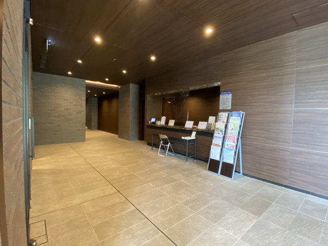 阿波座ライズタワーズ フラッグ46（OMPタワー）のロビー