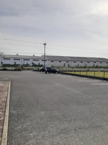 迫間ラッキーハイツⅡの駐車場