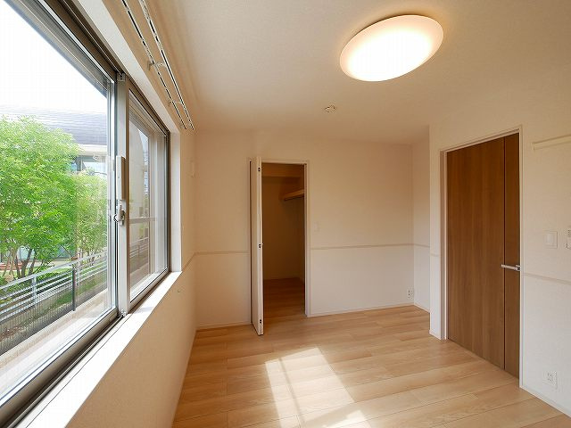 クレメント東九条Ａの収納|十分な収納スペースがあります