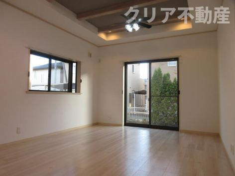 【居間・リビング】 | 太田市宝町　中古住宅