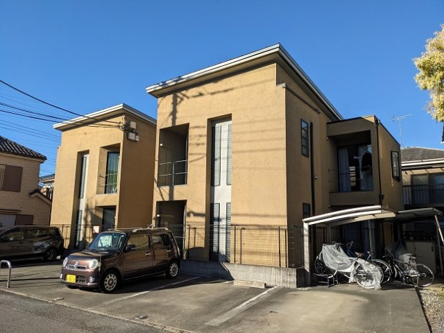 府中市朝日町２丁目のアパートの外観