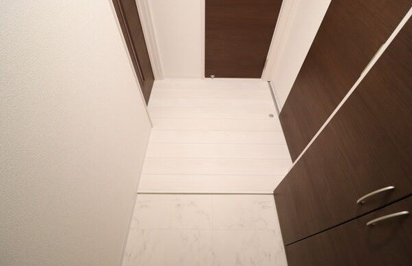 リーブルファイン稲永の玄関