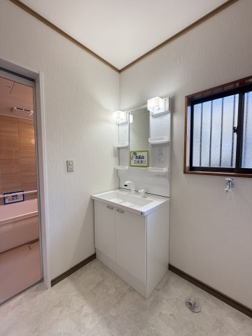 【独立洗面台】 | 上里町七本木　【平屋】中古住宅   | 現地(2025年2月撮影)