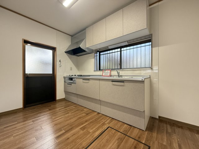 【キッチン】 | 上里町七本木　【平屋】中古住宅   | 現地(2025年2月撮影)