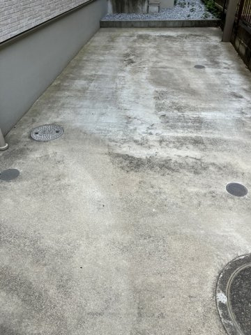 上郷戸建の駐車場