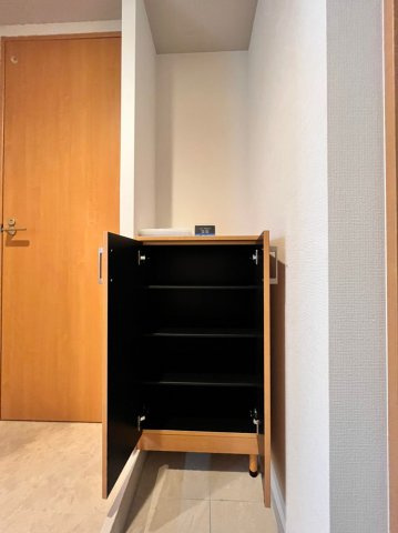 アヴェニュー赤代の収納