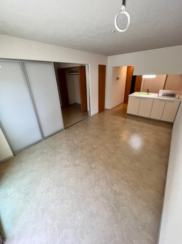 アヴェニュー赤代の内装