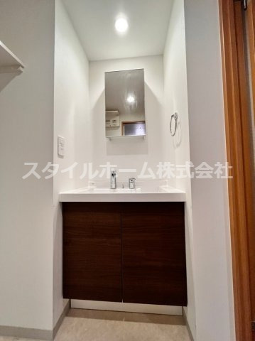 アヴェニュー赤代の洗面所