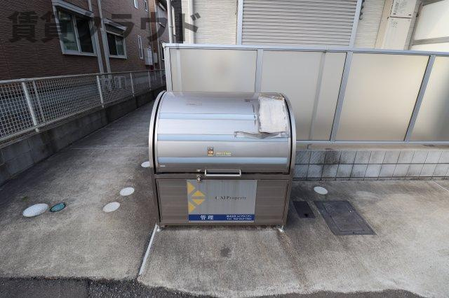 ルミエール B棟のその他共用部分|ゴミストッカー