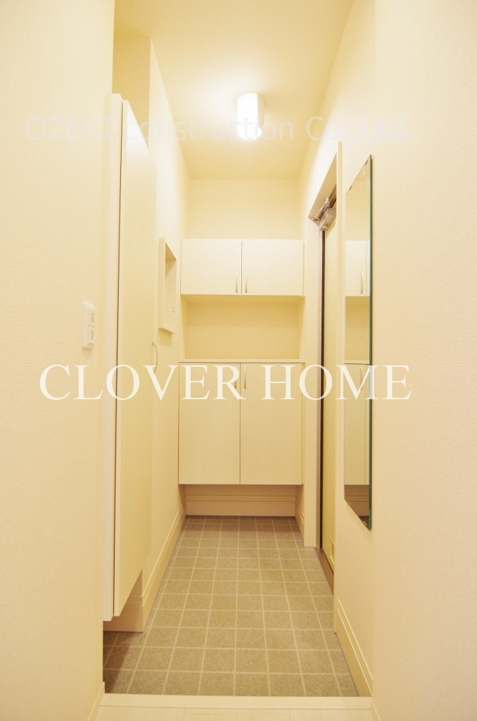 roi de l’ours IIIの玄関