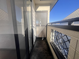 【バルコニー】 | 藤沢市鵠沼藤が谷4丁目 中古戸建て | バルコニー（現況）