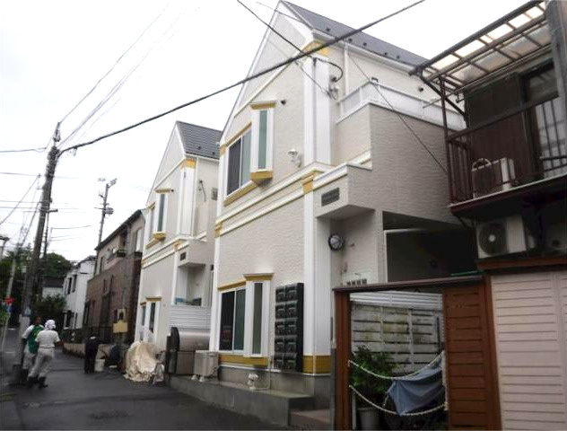 ソフィアカーニバル（家具・家電付）のエントランス