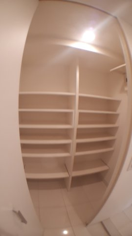 荒川区南千住４丁目の賃貸マンションのその他|シューズインクローゼット