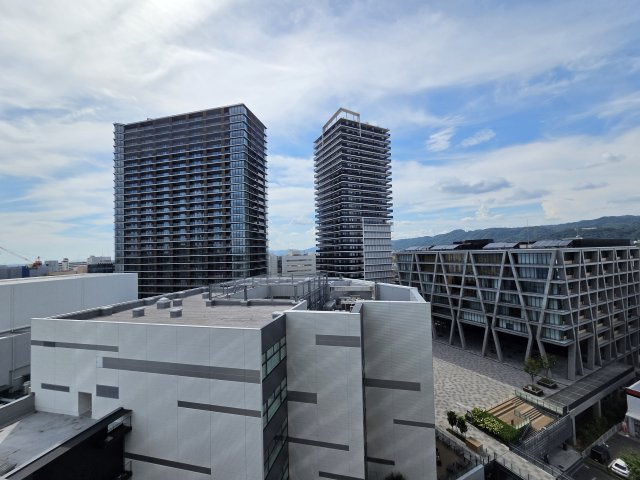 Brillia Tower 箕面船場（ブリリアタワー箕面船場）TOP OF THE HILLの外観パース