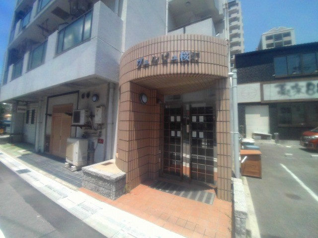 ヴェルビュ桜町の外観