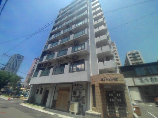 ヴェルビュ桜町の外観