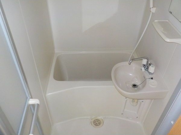 アールイーステージ刈谷　　　刈谷市の賃貸ならクラスホーム刈谷店の浴室