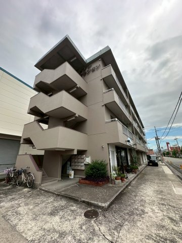 メゾンプランタンの外観