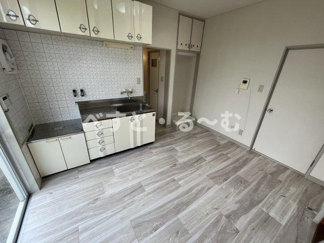 ウインズ土山の居間・リビング