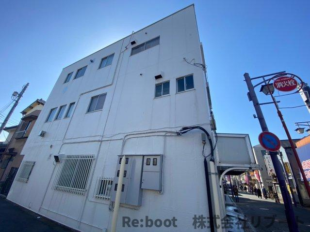 稲川ビルの外観