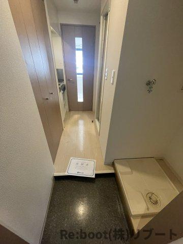 SOCIETY SEASONSの玄関