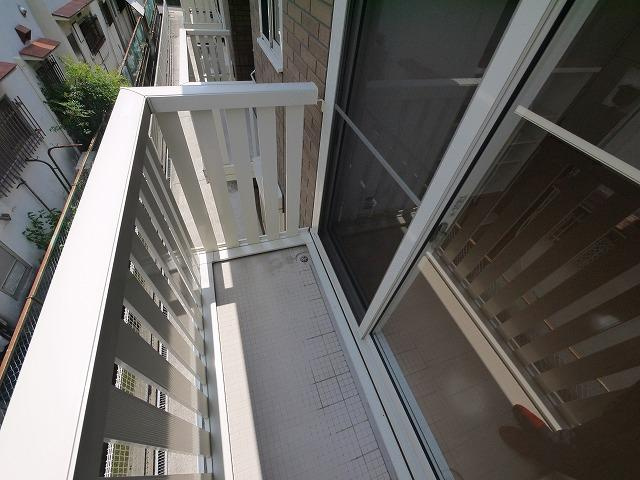 グランモア東九条Ⅲのバルコニー|開放的で明るい空間を演出してくれるバルコニーです