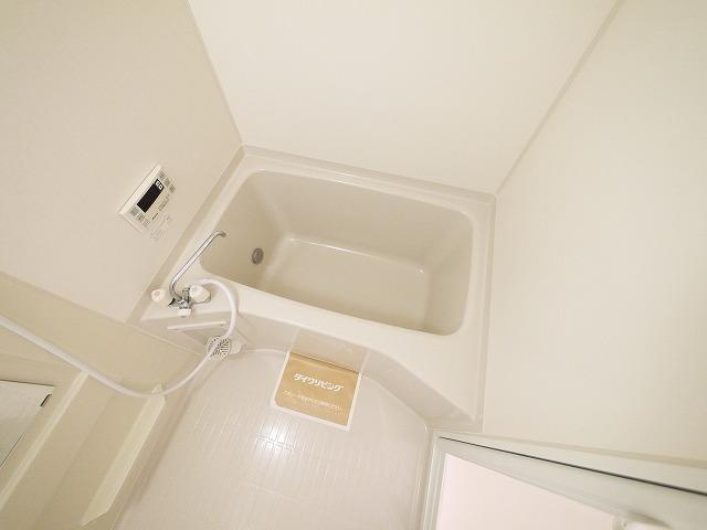 グランモア東九条Ⅲの浴室|日々の疲れを癒すお風呂です