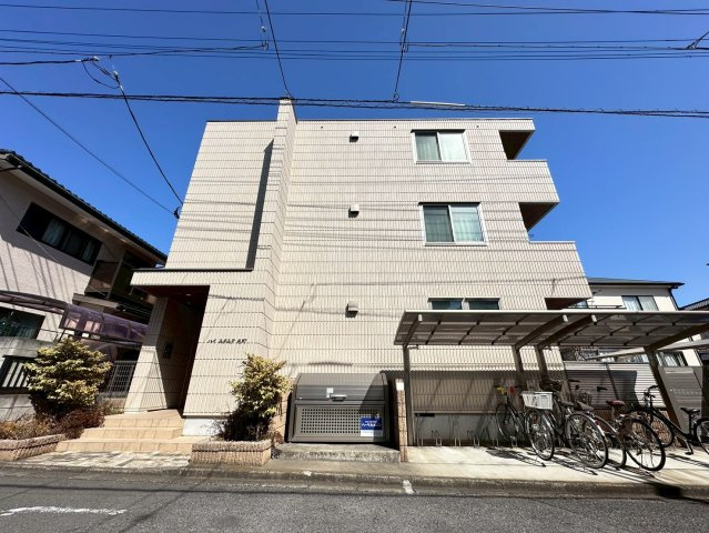 ハイ スクエア 元町の外観